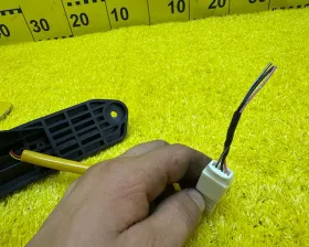 Кнопка открывания багажника MITSUBISHI