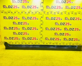 Накладка на порог Toyota