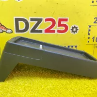 Бардачок между сиденьями TOYOTA