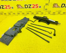 Поддомкратник/ домкрат General Motors