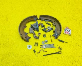 Механизм стояночного тормоза TOYOTA