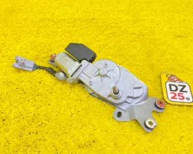Моторчик заднего дворника Toyota