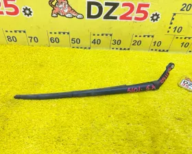 Дворник 5-й двери Toyota