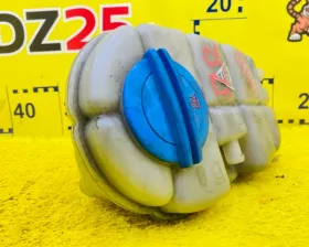 Бачок расширительный VAG