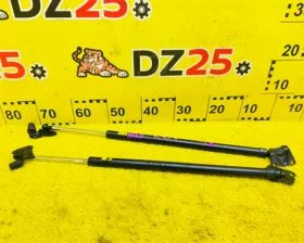 Амортизатор задней двери TOYOTA