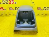 Бардачок между сиденьями TOYOTA TUNDRA 1999/Цвет 056 589010C010B2 UCK40L/UCK41L/UCK30L/UCK31L/VCK40L/VCK30L/GSK30L 2UZFE, передний