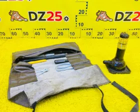 Поддомкратник/ домкрат TOYOTA