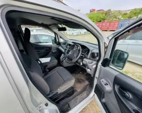 Лобовое стекло NISSAN