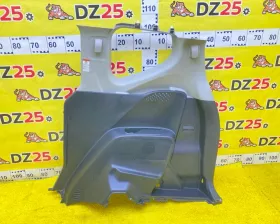 Обшивка багажника TOYOTA