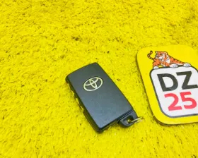 Ключ зажигания TOYOTA