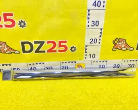 Молдинг на дверь Nissan