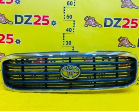 Решетка радиатора TOYOTA