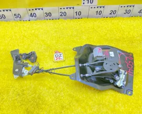 Доводчик двери Nissan