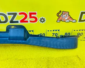 Губа SUZUKI