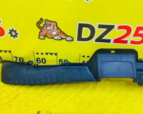 Губа SUZUKI