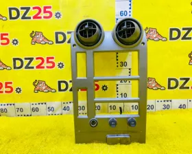 Консоль магнитофона General Motors