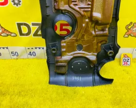 Пластиковая крышка на двс TOYOTA