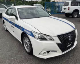 Пластиковая крышка на двс TOYOTA