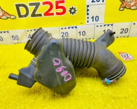 Патрубок воздушного фильтра TOYOTA