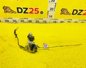 Замок двери TOYOTA