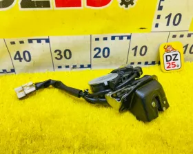 Замок 5-й двери Toyota