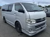 Губа TOYOTA HIACE 2008/Цвет 1E7 76851X0618 KDH206V 1KDFTV, передняя