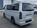 Губа TOYOTA HIACE 2008/Цвет 1E7 76851X0618 KDH206V 1KDFTV, передняя