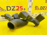 Патрубок воздушного фильтра TOYOTA HILUX SURF 2004/8R3 1788162200 VZN215W 5VZFE, передний