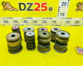 Подушка кузова TOYOTA