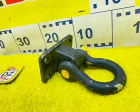 Крюк буксировочный TOYOTA