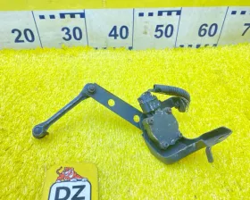 Датчик корректора фар Toyota