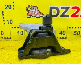 Подушка двигателя Nissan