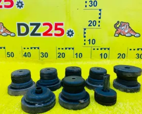 Подушка кузова SUZUKI