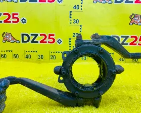 Поворотный кулак Toyota