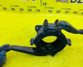 Поворотный кулак Toyota