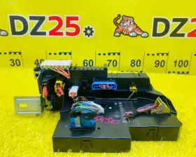 Блок предохранителей Mercedes-Benz