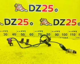 Датчик abs TOYOTA