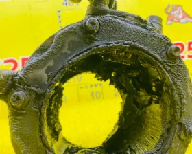Поворотный кулак TOYOTA