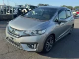 Магнитофон HONDA FIT 2014/Цвет NH823M 39100T5CJ64M1 GP5 LEB, передний