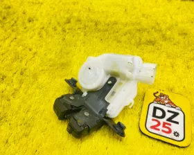 Замок 5-й двери TOYOTA