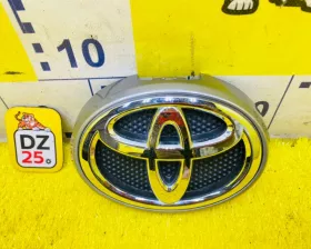Эмблема Toyota