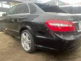 Кнопка открывания багажника Mercedes-Benz E-CLASS 2009/Цвет 197U A2127400993 WDD212 M271DE18EVO/M271860, задняя