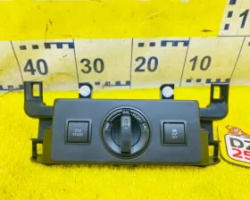 Кнопка включения 4WD Toyota