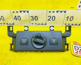 Кнопка включения 4WD Toyota