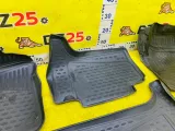 Коврики комплект TOYOTA LAND CRUISER 2000 UZJ100W 2UZFE