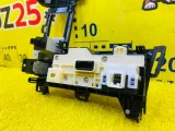 Кнопка включения подогрева сидений LEXUS CT200H 2010/Цвет 4V3 8497076040 ZWA10 2ZRFXE, передняя
