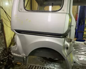 Крыло заднее Nissan