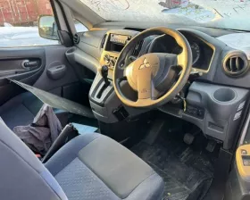 Крюк буксировочный Nissan