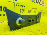 Кнопка включения подогрева сидений TOYOTA HARRIER 2006/Цвет 202 8475148080 MHU38W 3MZFE, передняя