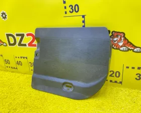 Пластиковая крышка на двс TOYOTA